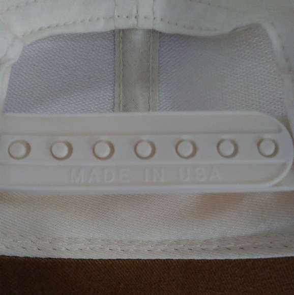 *SOLD!!!* Free with any hat purchase Made in USA - Picture 3 of 5